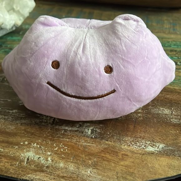 Charmander to Ditto Transforming Plush 10 inch Stuffed Animal - Picture 3 of 5